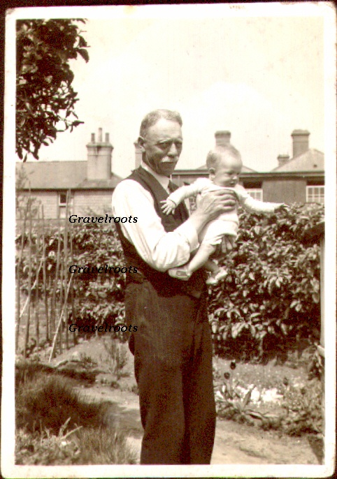 Old photos of Petworth - click to return