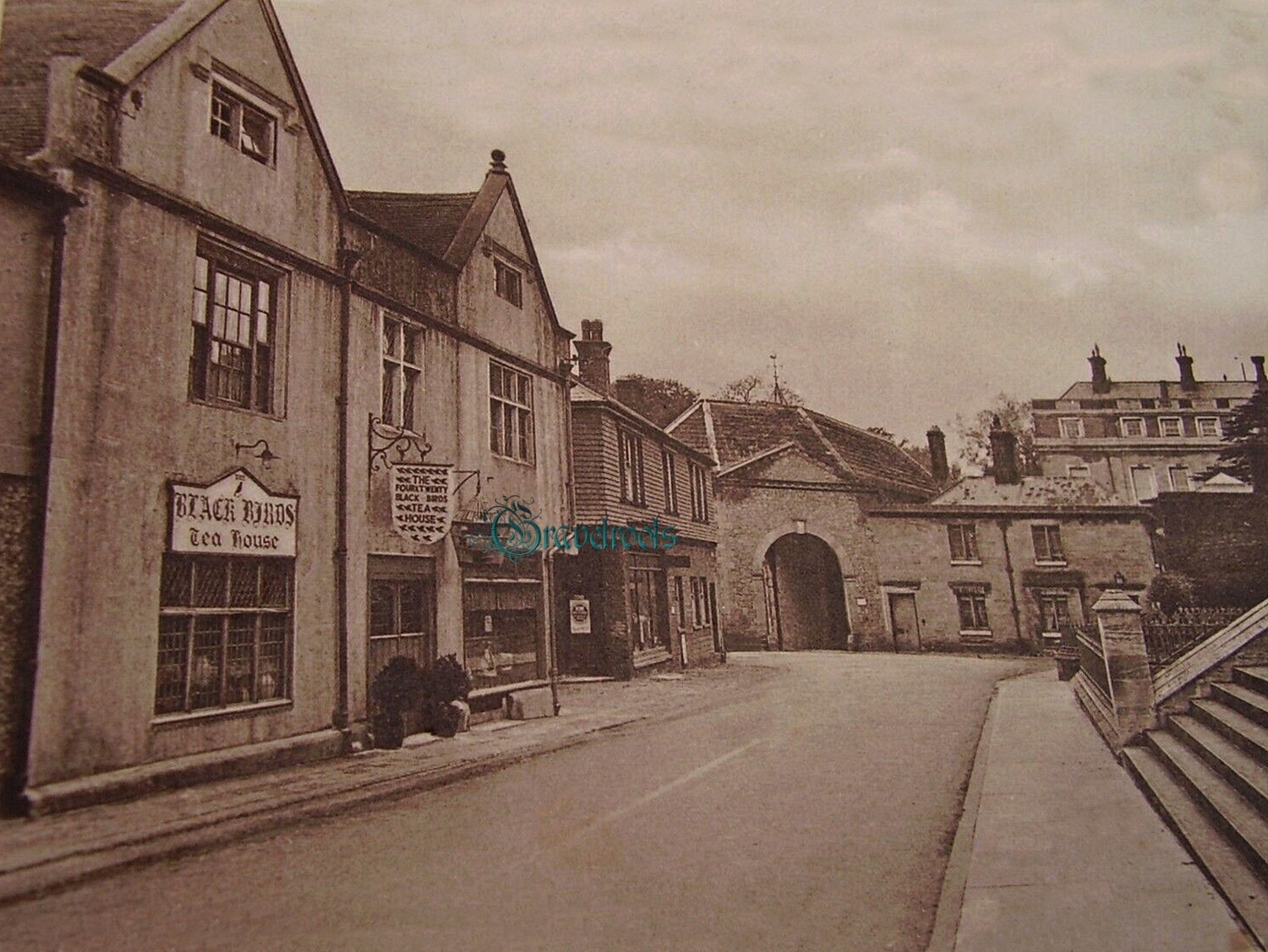  old photos of Church Street, Petworth, Sussex - click image to return