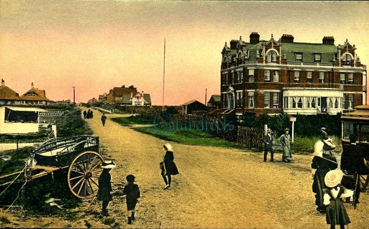 Marine Hotel, Hillfield Road, Selsey - click image to return