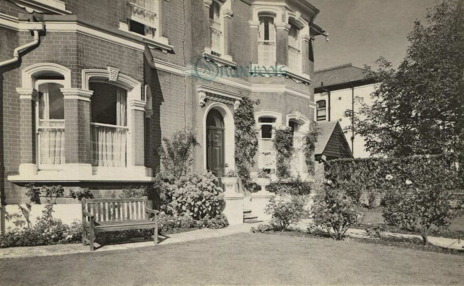  old photos of 5 Byron Road, Worthing, Sussex - click image below to return