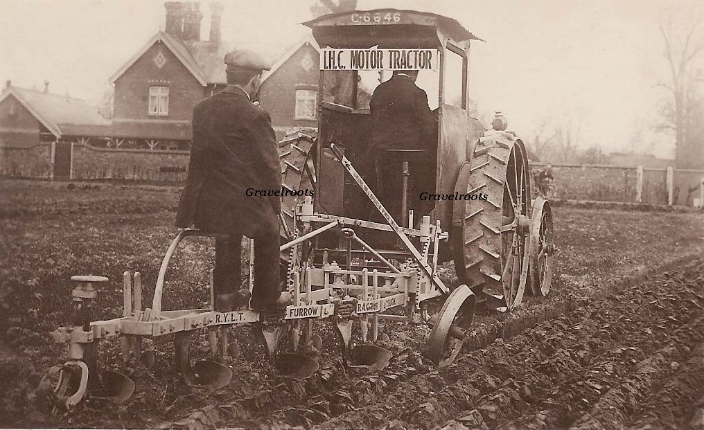 Mogul Oil tractor - click to return