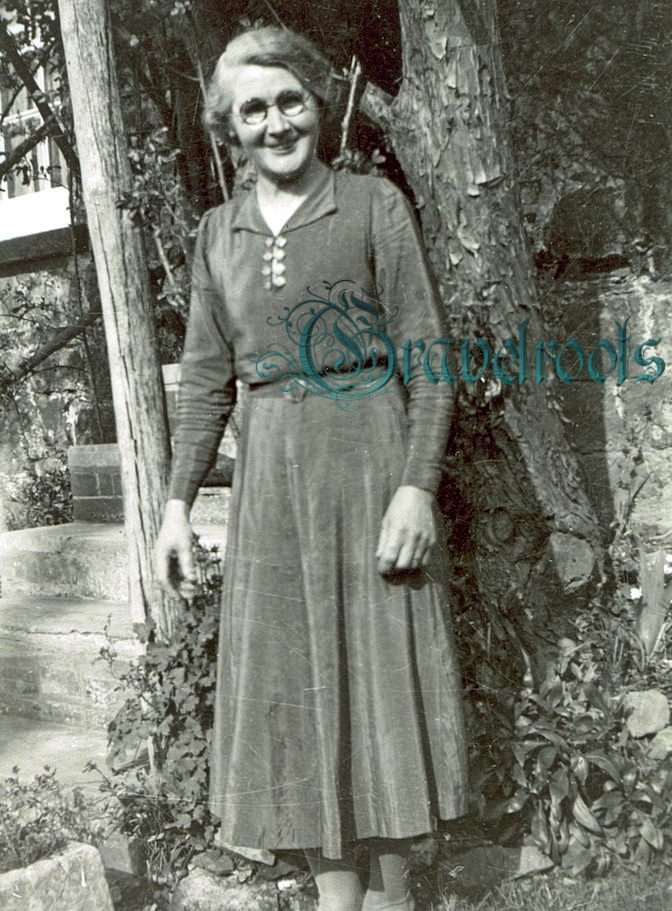 old photos of Sutton, Sussex - click image to return