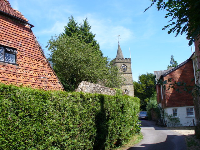 St. Michaels, Northchapel