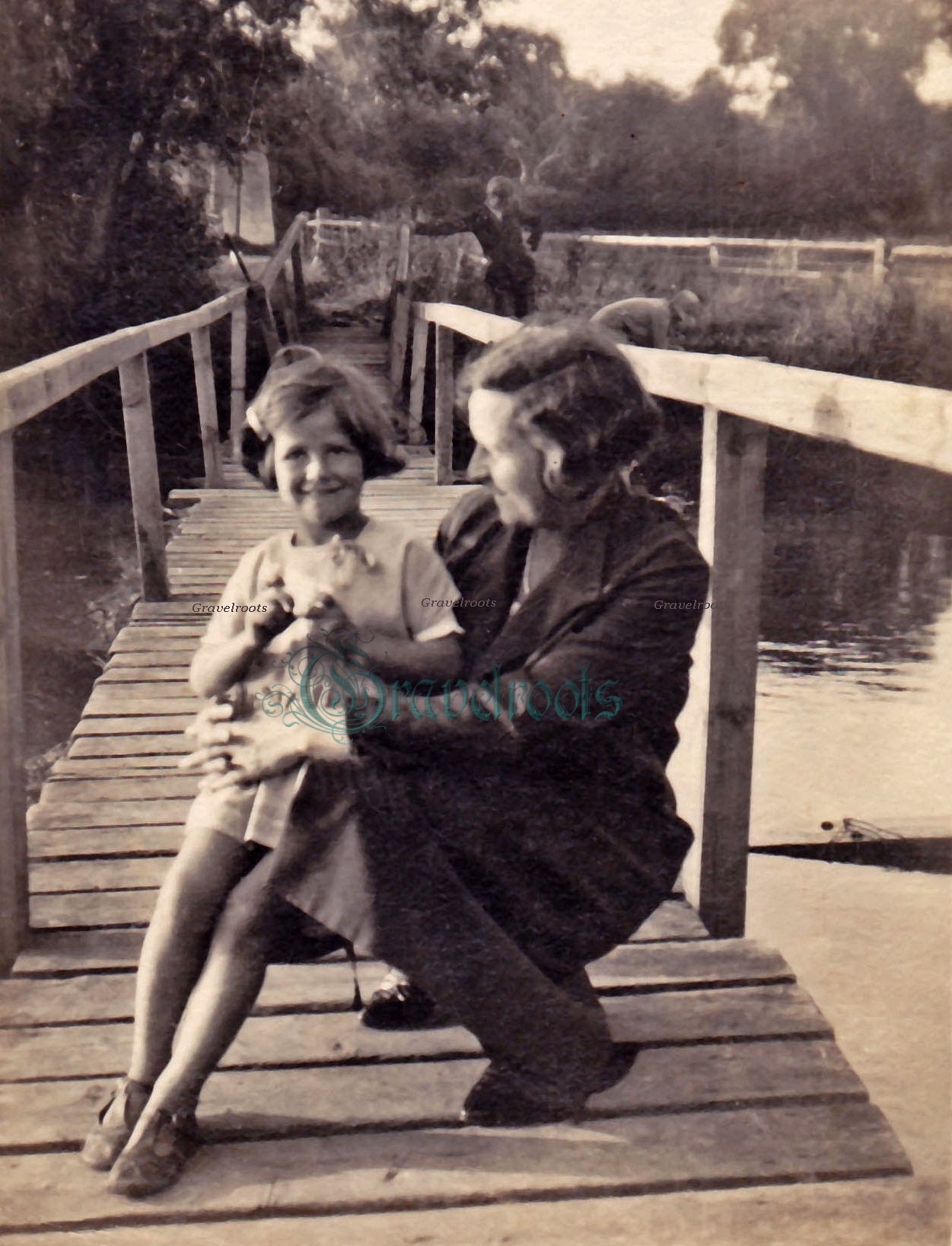 Vera Barnet - information below - - click image to return