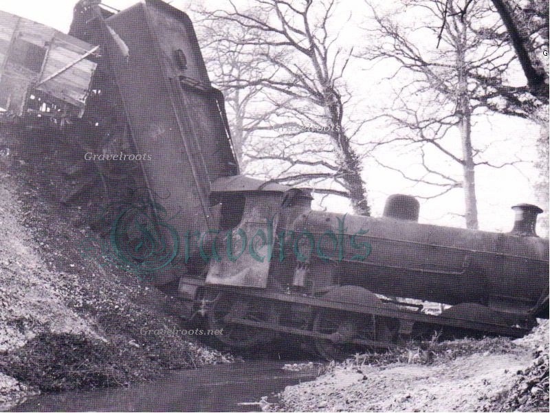 Last train to Midhurst from Chichester - click image below to return