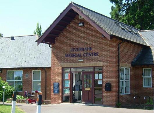 Photo of Riverbanks Health centre
&copy; Phil Dixon 2006