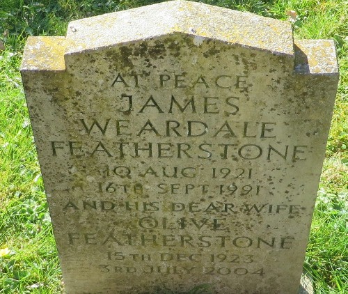 St Lukes churchyard, Linch