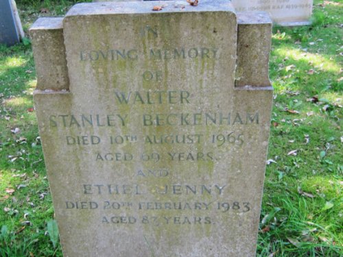 St. Margarets churchyard