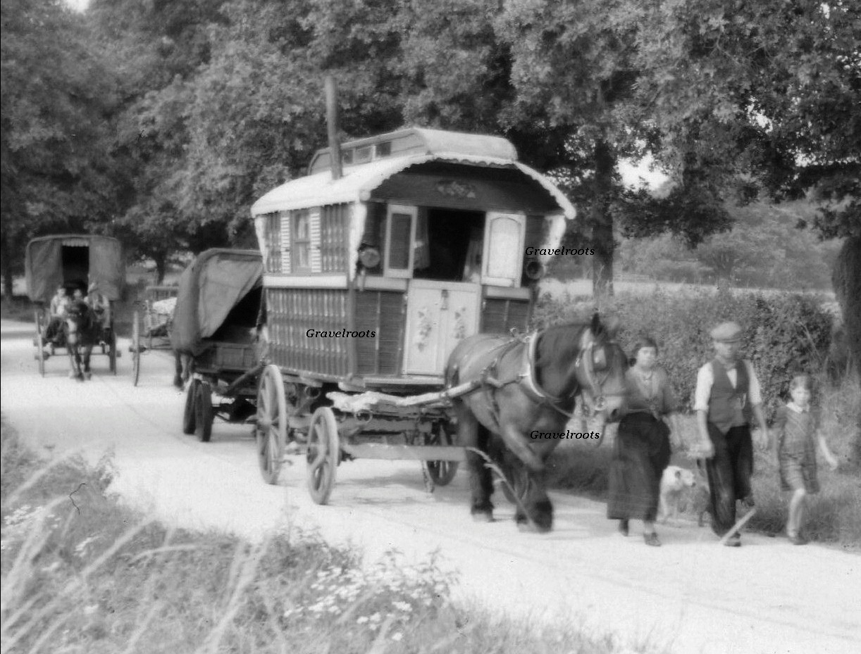 Gypsy caravan, near Albourne, Sussex -
click image to return