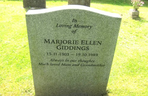 St. Marys churchyard, Iping