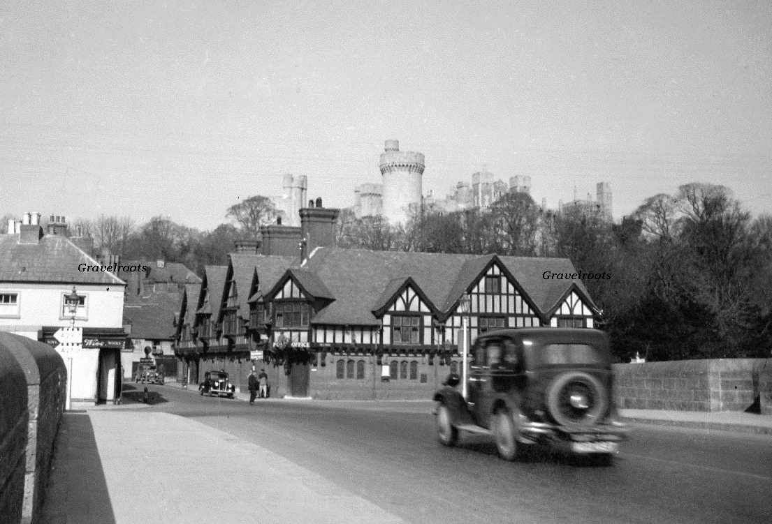 Arundel, pre 1950
click image to return