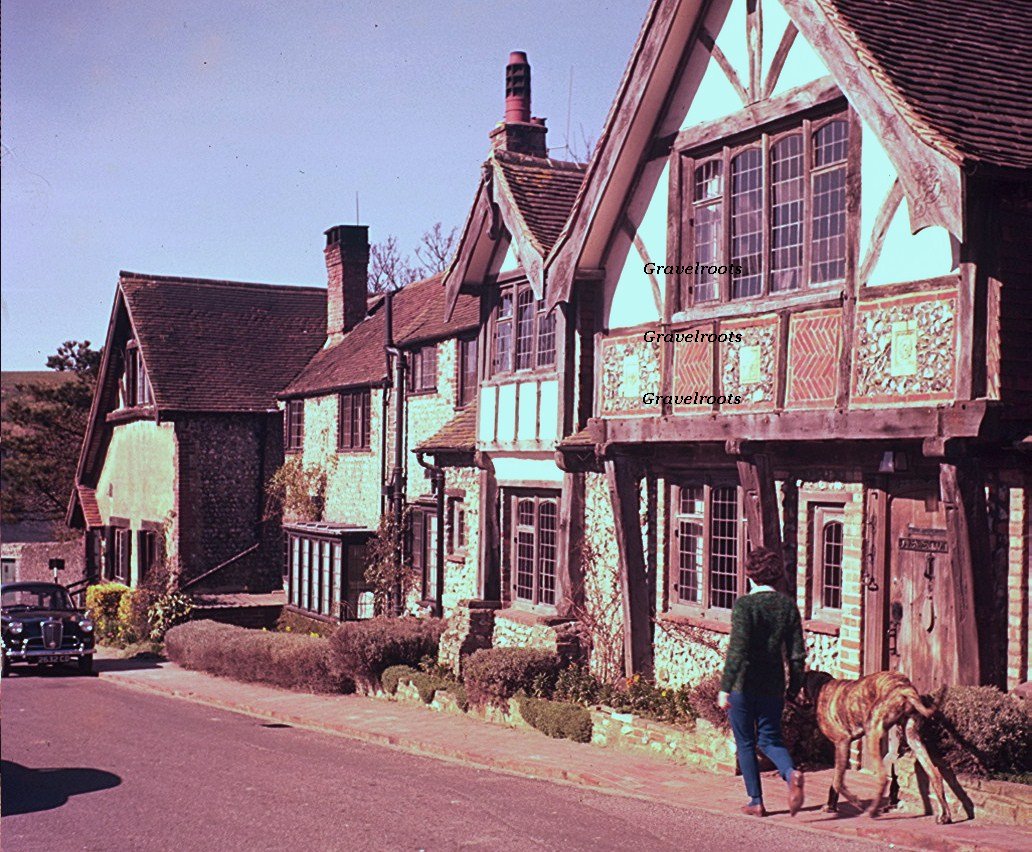 Tudor Close, Rottingdean - click image to return